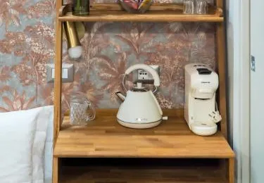 C'est la Vie Suites