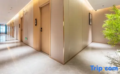 Yaman Qingju · Movie Homestay (Guangzhou Longgui Jinbo Plaza)