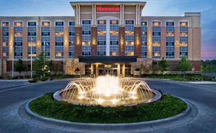 Sheraton St. Paul Woodbury Hotel