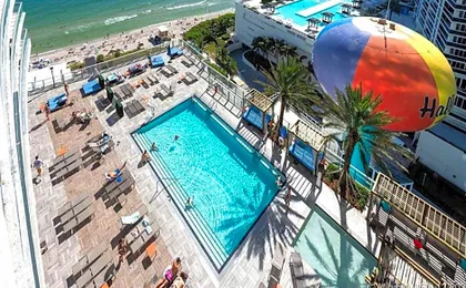 Lyfe Resort on Miami Hollywood BeachFront by MRA