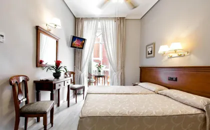 Hostal la Macarena