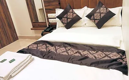 Hotel Vrinda Inn