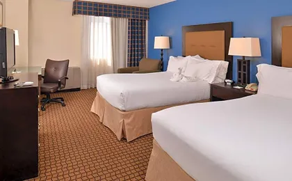 Ramada Plaza by Wyndham Sheridan Hotel & Convention Center