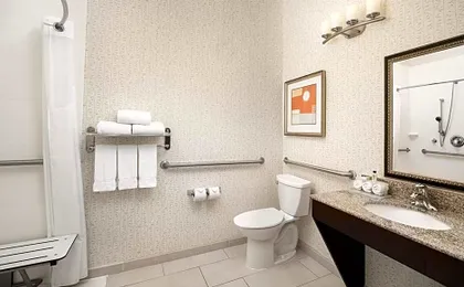Holiday Inn Express Uvalde By IHG