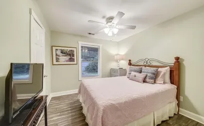 13 Sandpiper Street - 3 Br home by RedAwning