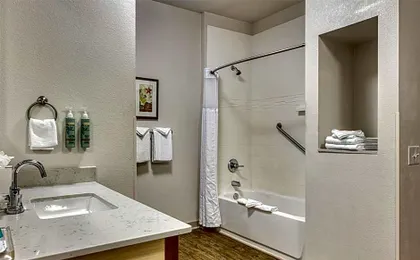 Best Western Bandera Suites & Saloon