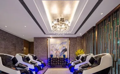 Qingtong City Hotel (Chengdu Kuanzhai Alley Huapaifang Subway Station Branch)