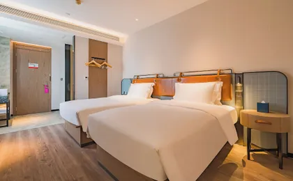 Echarm International Hotel Guangzhou South Railway Station Zhongcun Metro Station Branch