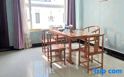 Dali Qingfeng Xiaozhu Homestay