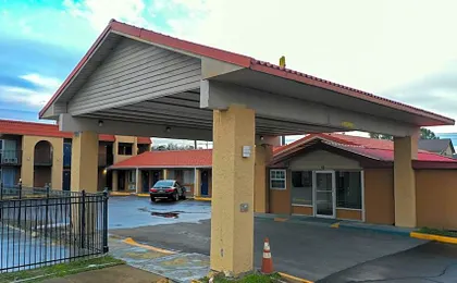Days Inn by Wyndham Caddo Valley Arkadelphia