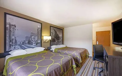 Super 8 by Wyndham Butte MT