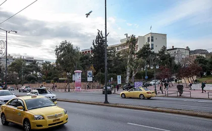 Best Neighbourhood Apartment in Athens Near Metro Station & Hospitals