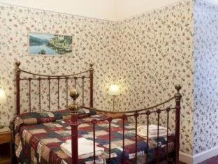 Caravel Guest House