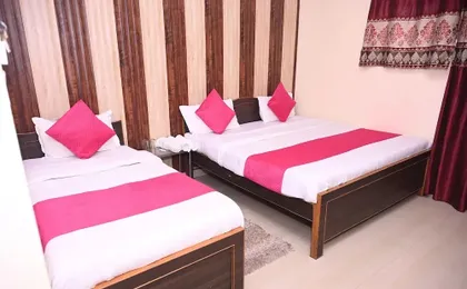 Hotel Pavitri | 5 Min Walk Kashi Vishwanath