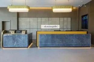 Home Inn Plus Chengdu Shuangliu Airport Aviation Port Shunfeng Metro Station