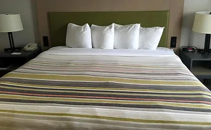 Country Inn & Suites by Radisson, Camp Springs (Andrews Air Force Base), MD