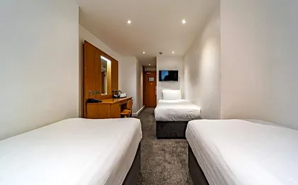 Central Park Hotel