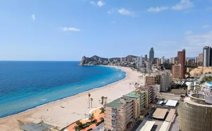 PINTOR SOROLLA sea front apartment