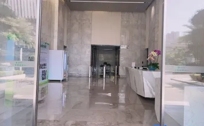 Zaiyunduan Apartment (Shenzhen North Railway Station)