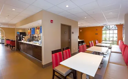 Baymont by Wyndham Bonita Springs