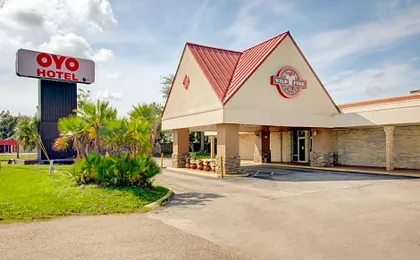 OYO Hotel Dundee By Crystal Lake