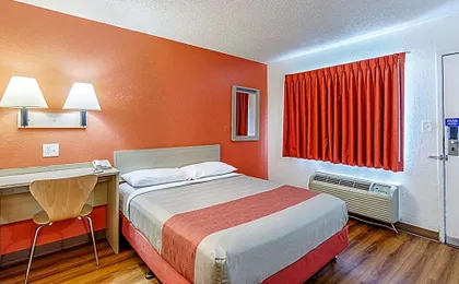 Motel 6 Modesto, CA