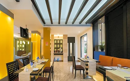 Ascot Hotel