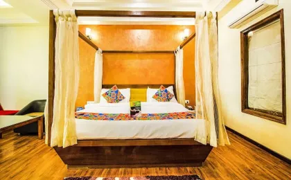 Golden Sands By One Hotels
