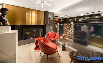 Jinglai Hotel Light Luxury (Shanghai Bund Joy City Branch)