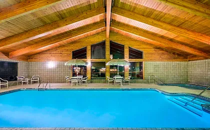 Days Inn & Suites by Wyndham Baxter Brainerd Area