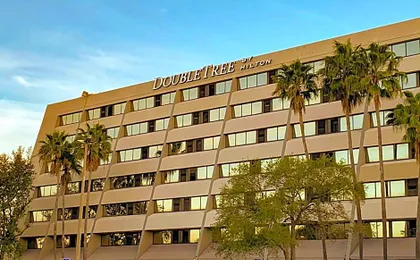 DoubleTree by Hilton Tampa Rocky Point Waterfront