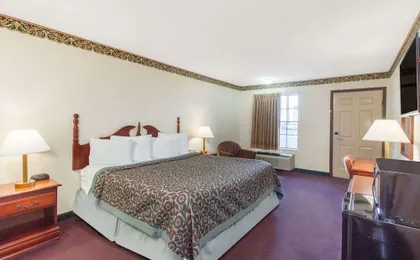 Days Inn by Wyndham Erick