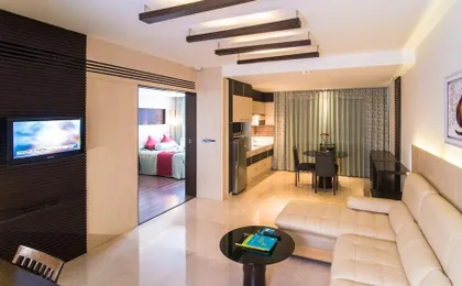 Halcyon Condominiums