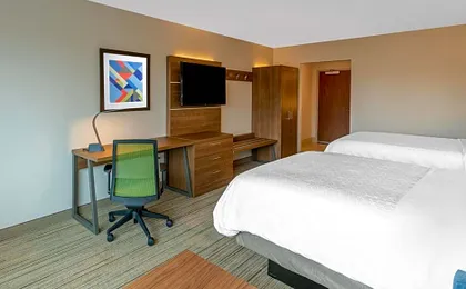 Holiday Inn Express And Suites Phoenix - Airport North By IHG
