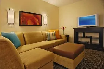 HYATT house Chicago/Naperville/Warrenville