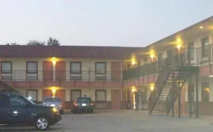Pawnee Inn