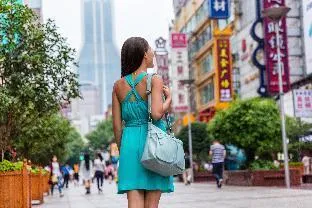 Hanting Hotel Shanghai Hongkou Football Stadium Metro Station