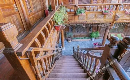 Encounter Lane · Suqiu | Deluxe Intelligent Design · Holiday Inn (the Old Town of Lijiang Store)