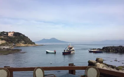 Giu Al Centro