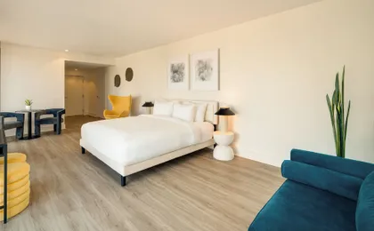 Sonder The Deco