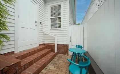 The Bartlum Luxury Studio In Prime Location