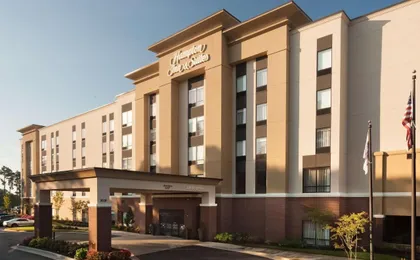 Hampton Inn & Suites by Hilton Augusta-Washington Rd
