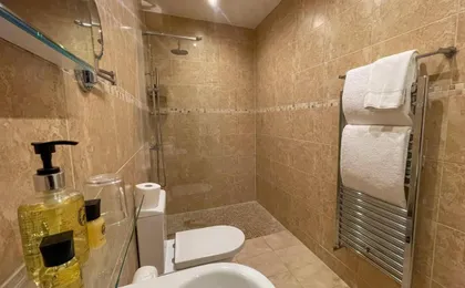Redstone Guest House