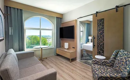 Sheraton Suites Columbus Worthington