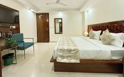 Hotel E Suites