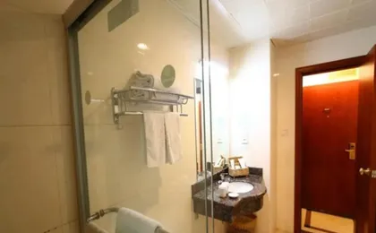 GreenTree Inn ShangHai BeiWaiTan NingGuo Road Station Hotel