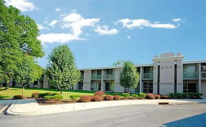 Howard Johnson by Wyndham Newburgh