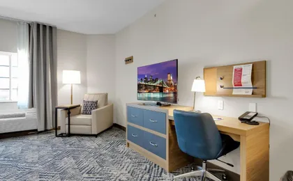 Candlewood Suites San Antonio Downtown
