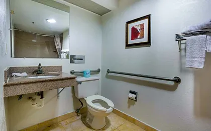 Budgetel Inns & Suites - Atlanta Galleria Stadium