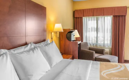 Quality Inn Calera I-65 exit 231